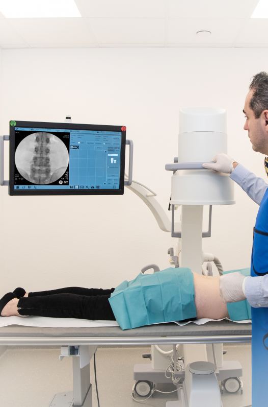 Behandlung einer Spinalkanalstenose in Düsseldorf