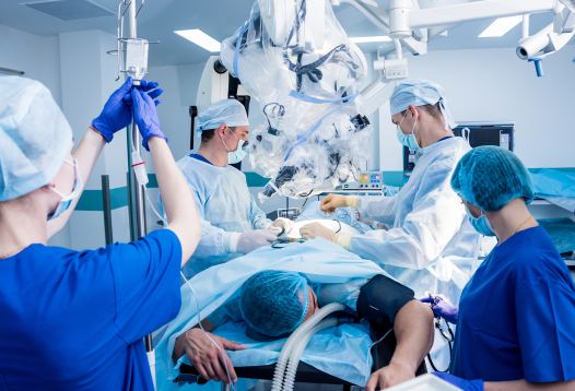 Operative Therapie für Morbus Scheuermann in Düsseldorf